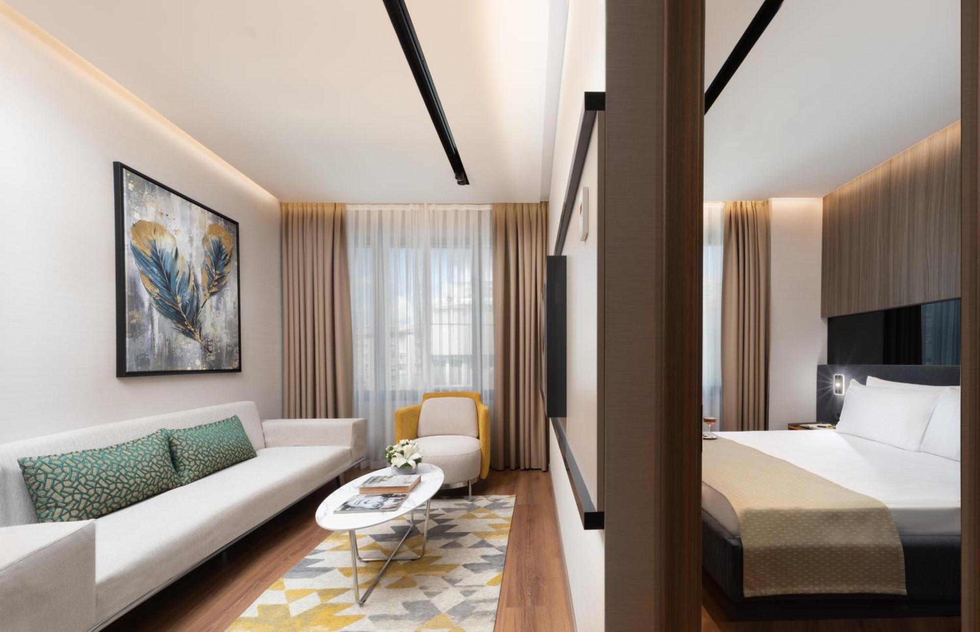 Nish Palace Besiktas Истанбул Екстериор снимка